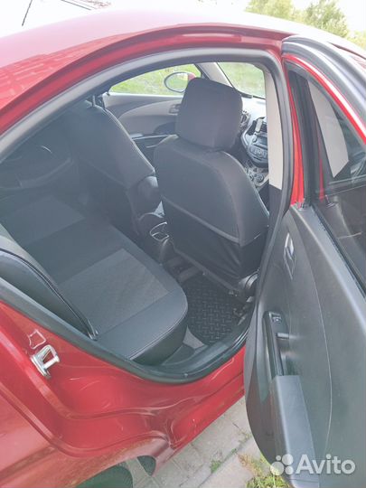 Chevrolet Aveo 1.6 AT, 2012, 194 300 км