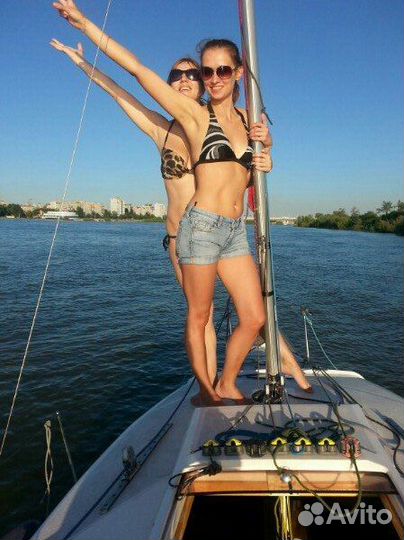 Прогулки на яхте по Иртышу