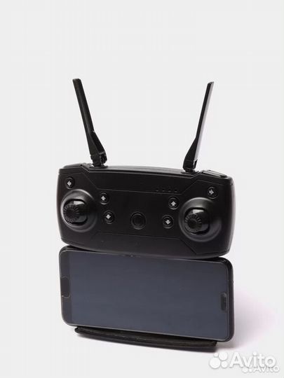 Квадрокоптер с камерой Е88 дрон радиоуправляемый