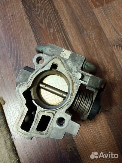 Дроссельная заслонка ваз