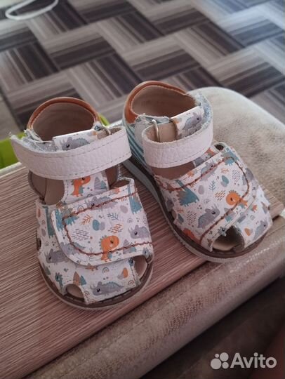 Сандалии для девочки 19 размер