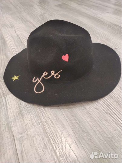 Шляпа фетровая женская