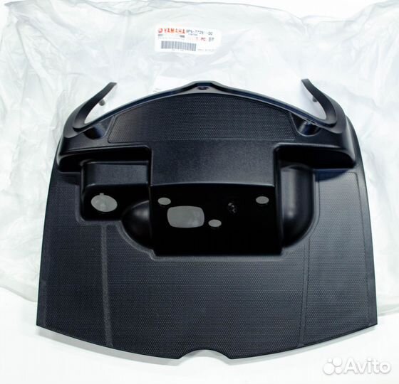 8FN-77251-00 Обтекатель Пластиковый VK10 VK10D