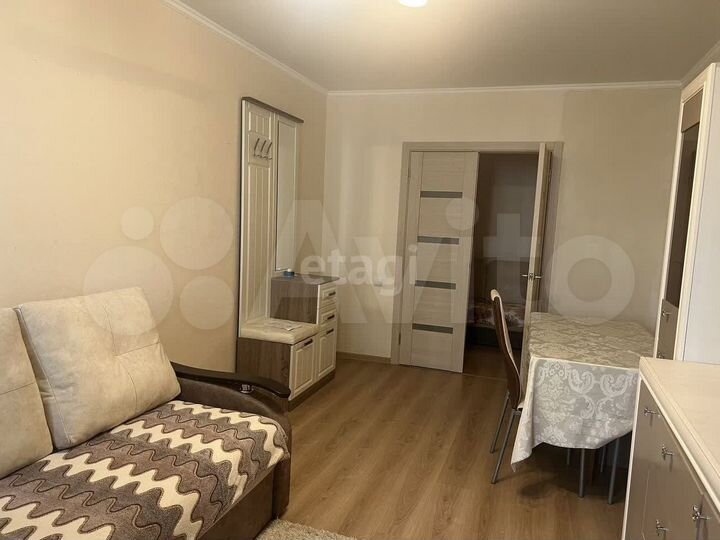 3-к. квартира, 82 м², 2/9 эт.