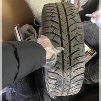 Продам зимнюю резину на штампах