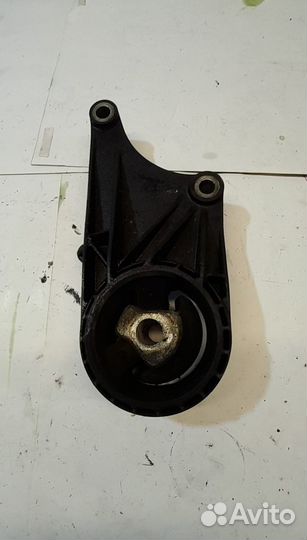 Опора двигателя передняя опель астра j