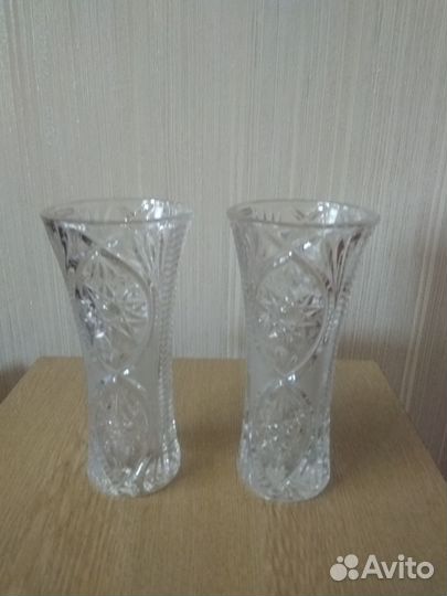 Ваза для цветов хрустальная