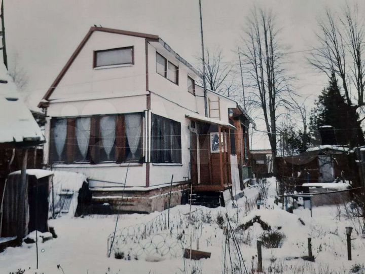 Дом 57 м² на участке 5,9 сот.