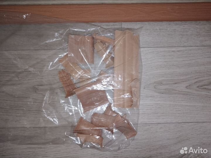 Плинтус напольный