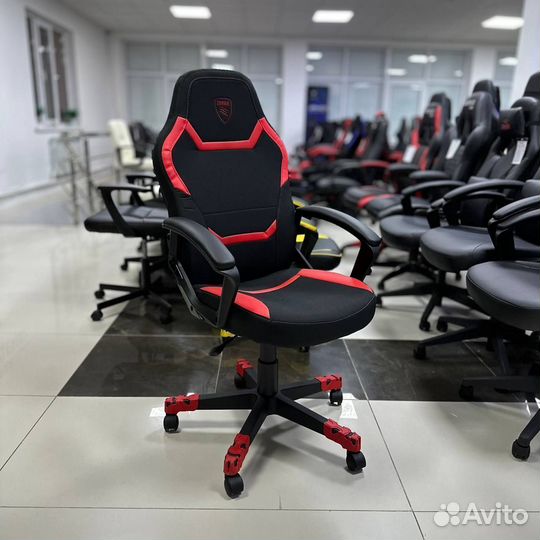 Игровое кресло Zombie 10 (цвета)