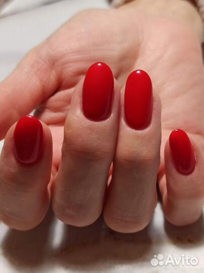 Маникюр, покрытие гель-лаком, наращивание ногтей