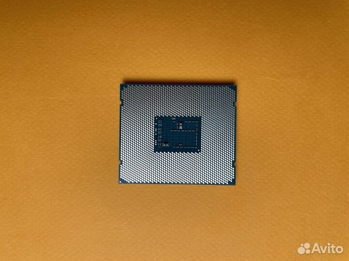 Xeon E5 2690 V3 12 ядер, 3.2 ггц, 24 потока