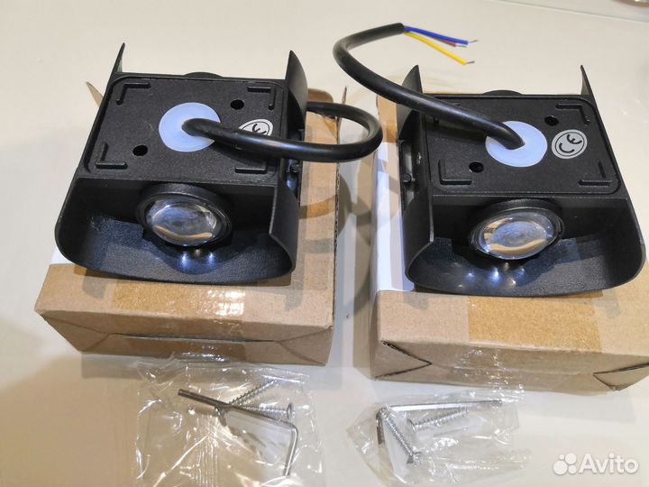 Светильник настенный