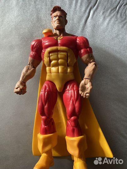 Продам коллекционные игрушки marvel