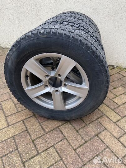 Колеса в сборе на ниву 16