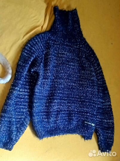 Женский свитер кофта на взрослого на подростка