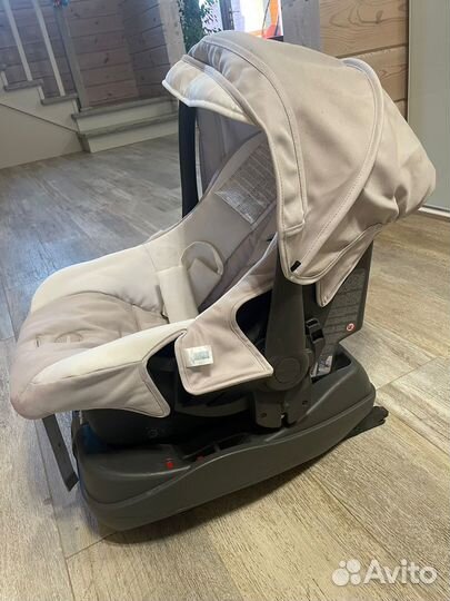 Автомобильное детское кресло от 0 до 18 кг