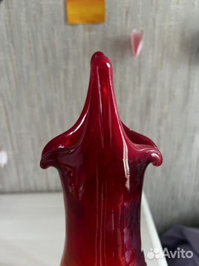 Ваза стеклянная для цветов