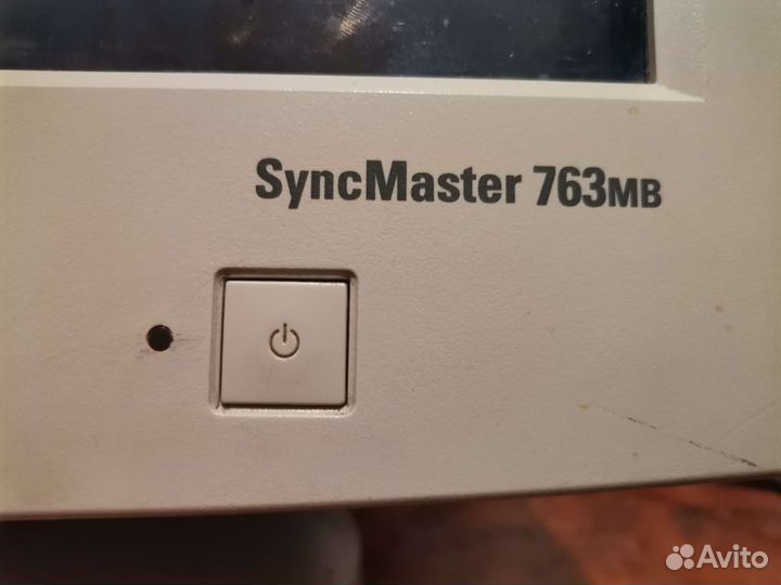 Samsung SyncMaster 763mb