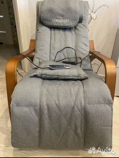 Кресло-качалка с массажем Yamaguchi Liberty