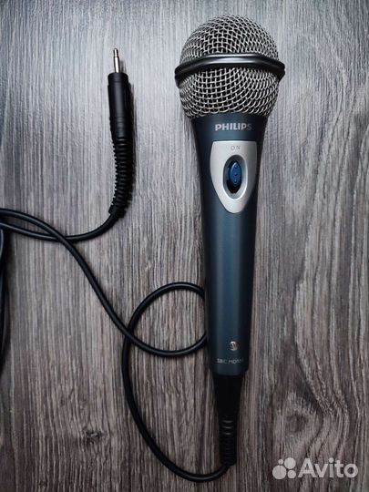 Микрофон для караоке проводной