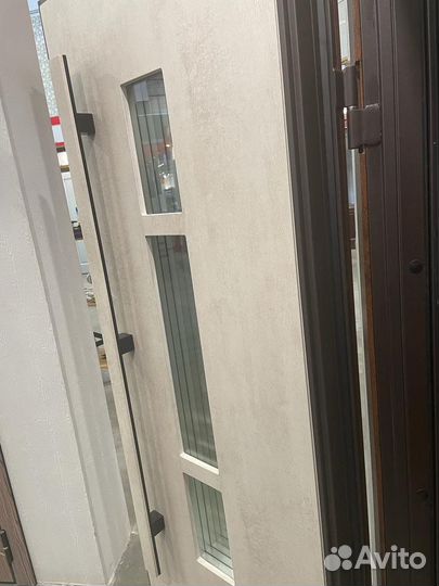 Дверь входная