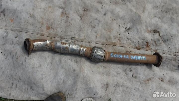 Приемная труба глушителя Nissan Navara (D40) 2004