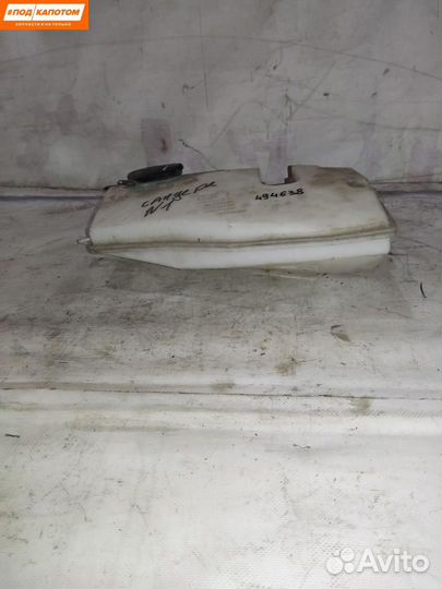 Бачок омывателя передний Renault Sandero