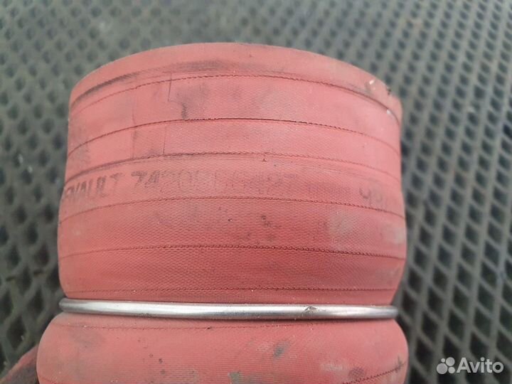 Патрубок интеркулера Renault Premium