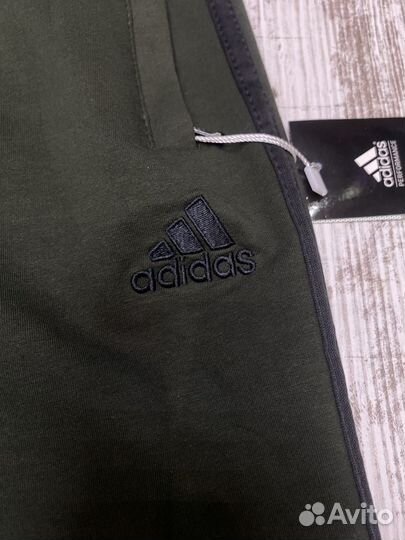 Спортивные штаны adidas