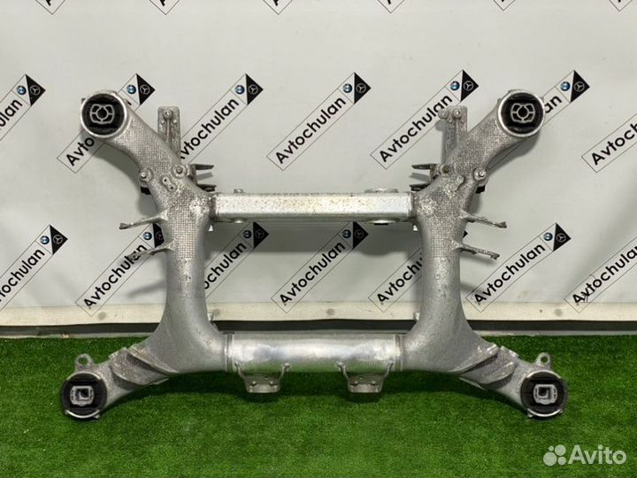 Подрамник задний Bmw 5-Series G30 2017