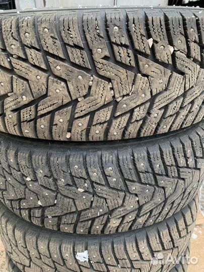 Hankook Winter I'Pike 185/60 R15