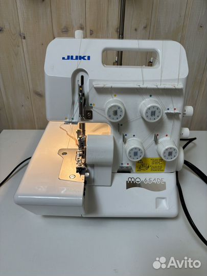 Оверлок juki mo 654de