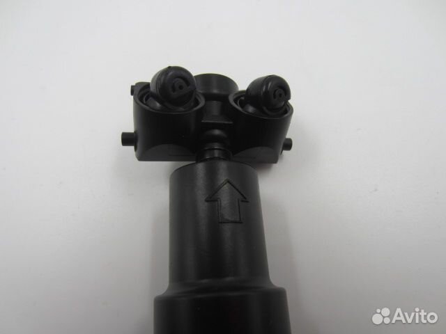 Омыватель фары правый Volkswagen Passat B6