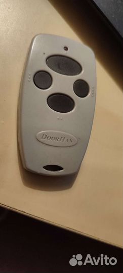 Пульт для ворот и шлагбаумов Doorhan