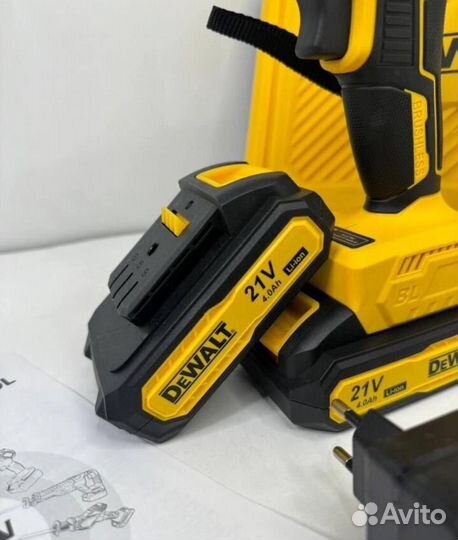 Шуруповерт dewalt