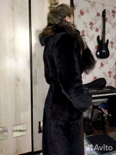 Шуба мутон р-р 44