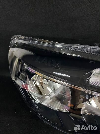 Фары Лада Веста Завод новая