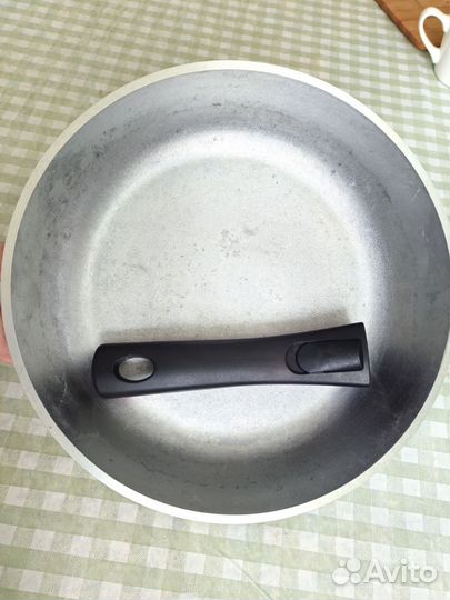 Сковорода алюминиевая 26 см