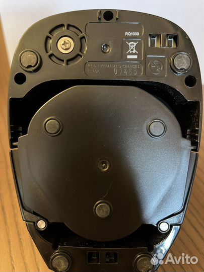 Блок очистки и зарядки электробритвы Philips