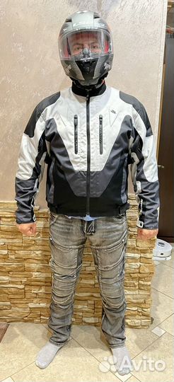 Мотокуртка