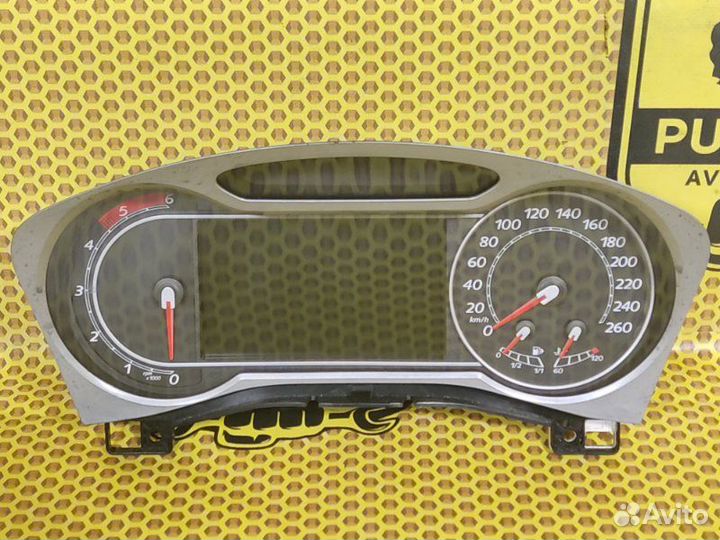 Панель приборов Ford Mondeo