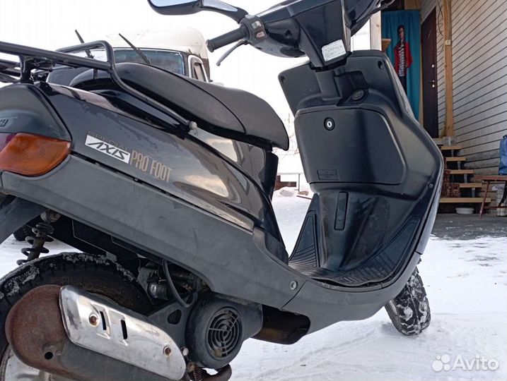 Продам скутер Yamaha axis