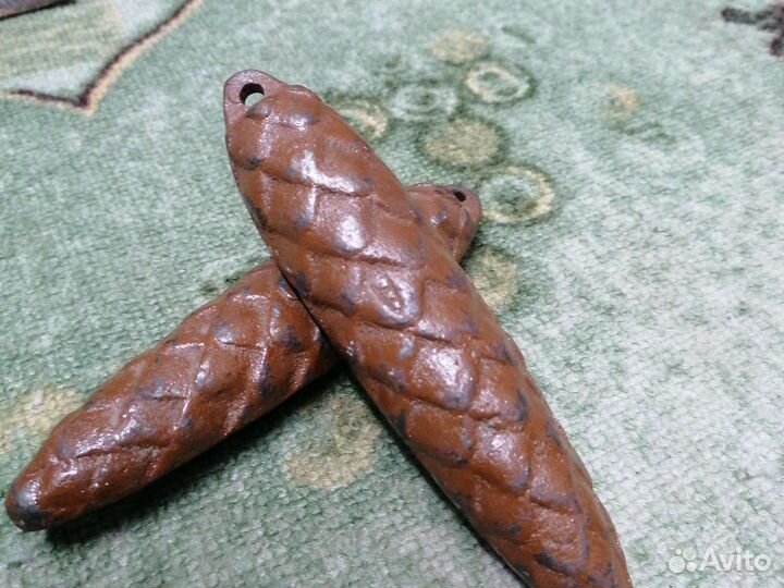 Шишки от часов 2 шт