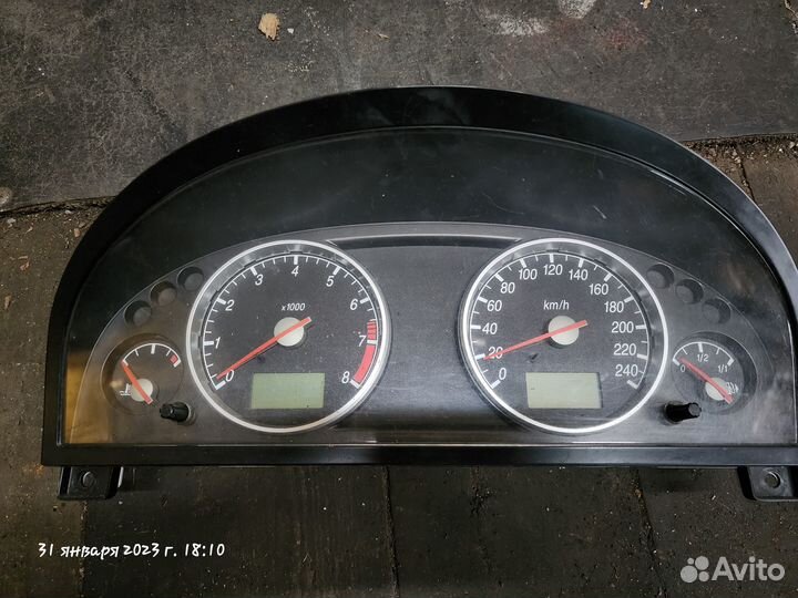 Панель приборов Ford Mondeo 3