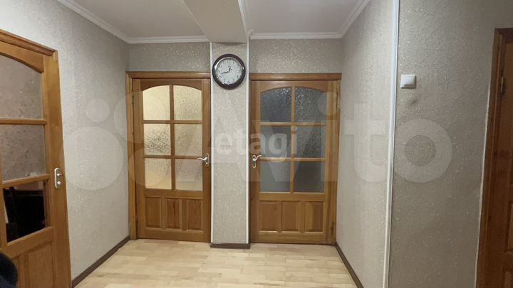 3-к. квартира, 92 м², 1/5 эт.