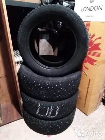 Nokian Tyres Hakkapeliitta 8 205/55 R16 94T