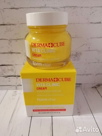 Корейский крем Dermacube vita clinic 60ml оригинал