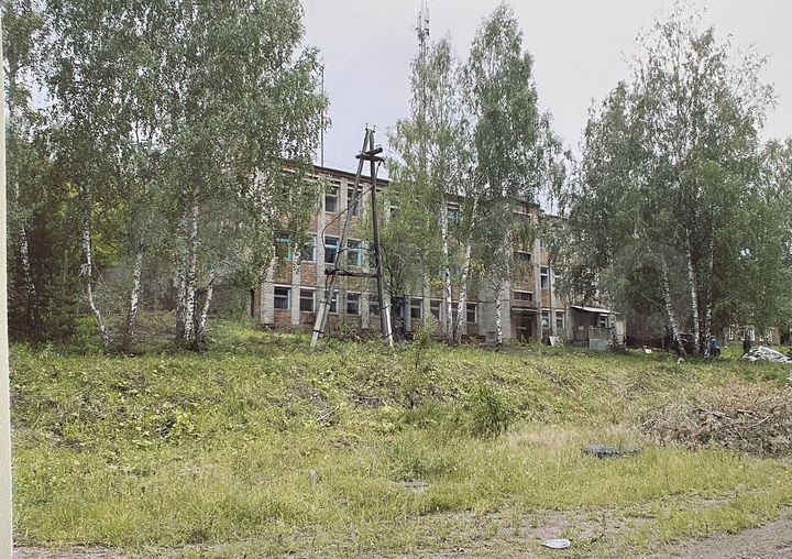 Здание, 1011.9 м²