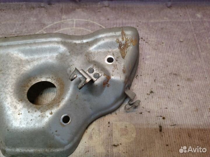 Тепловой экран Mitsubishi Outlander Xl CW6W 6B31